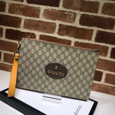 Gucci Clutch Bags